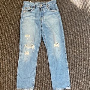 Levi’s 501 Original Jeans. W: 25. L: 26